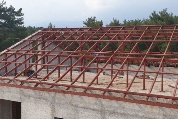 Beton Bina Üzeri Çelik Çatı İskeleti, Çelik Çatı & Taşıyıcı | Özbir Ferforje