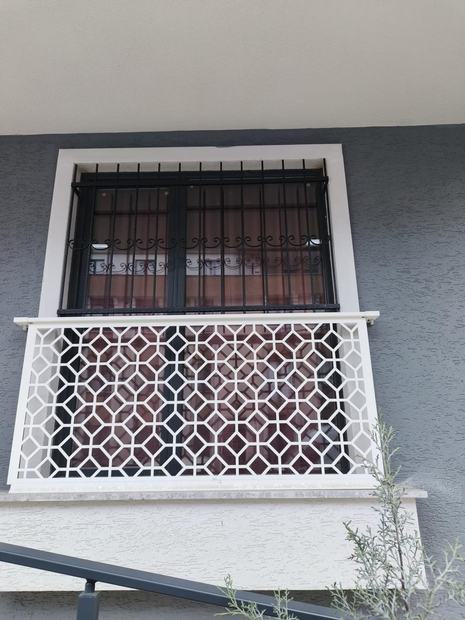 Lazer Kesim Motifli Balkon Paneli, Ferforje Pencere Korkuluğu | Özbir Ferforje